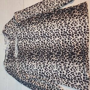 Leopard Print Long Sleeve Top